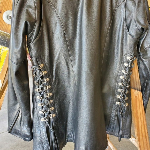 Womens leather Harley coat - Picture 4 of 11